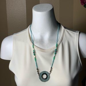 🌹NWT Native American glass seed bead necklace